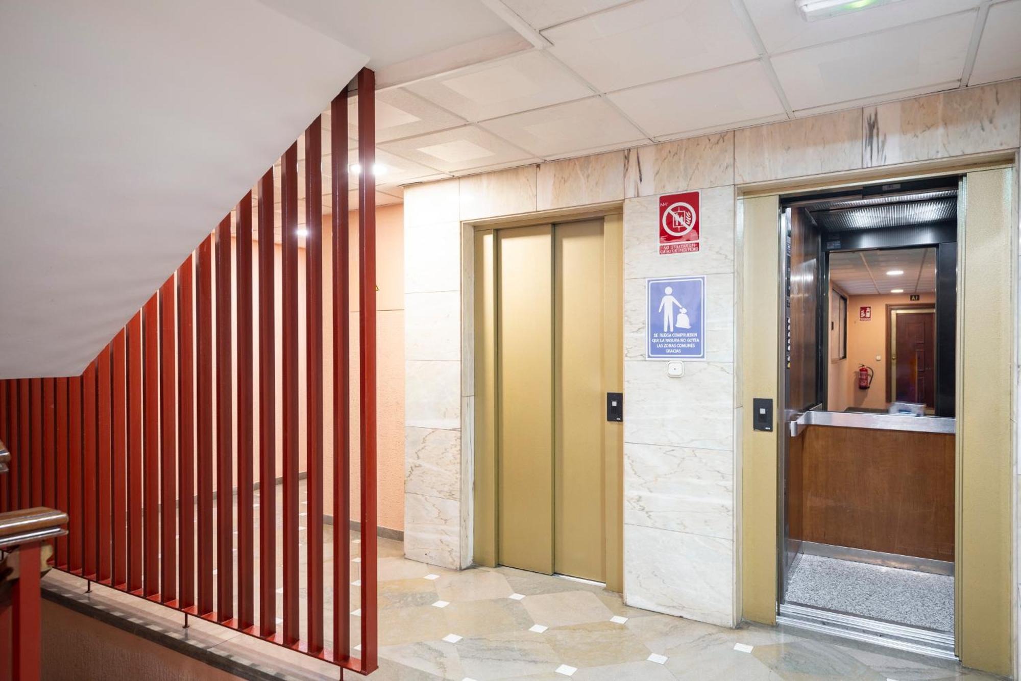 Ronda Suites 193 Junto A Hospitales Y Cerca Centro Con Parking Gratis Гранада Экстерьер фото